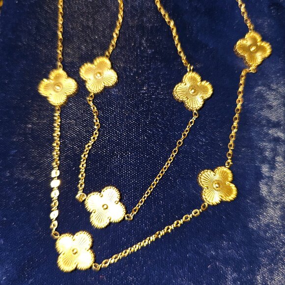 Gold tone - Hope, Faith, Love and Luck Clover Necklace 18 inches extends to 20 - Picture 3 of 9